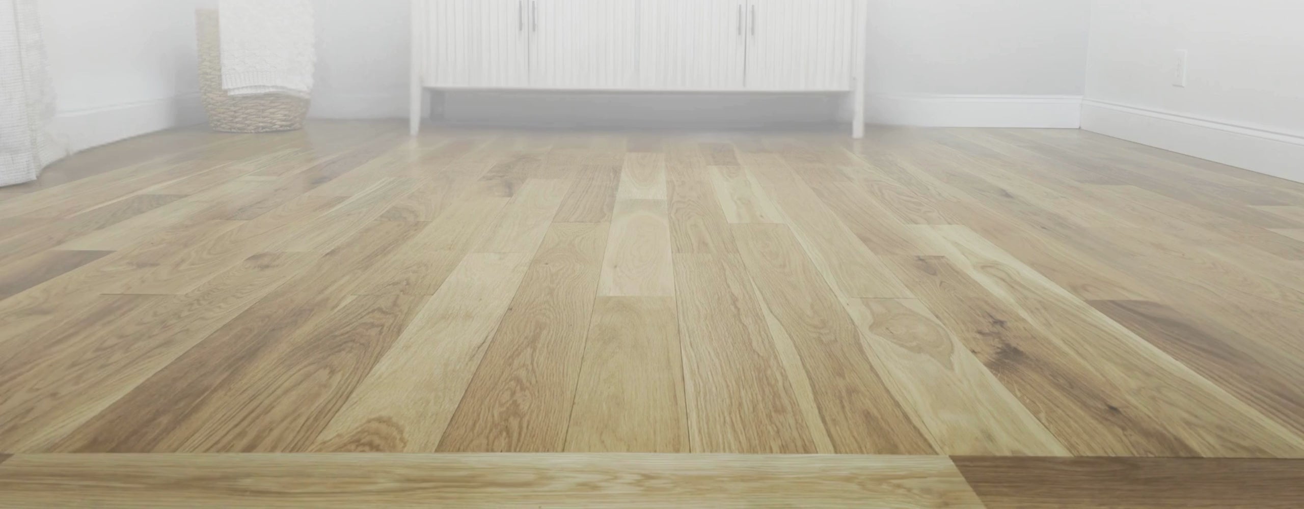 A Steller Floor Demo with Moving Planks